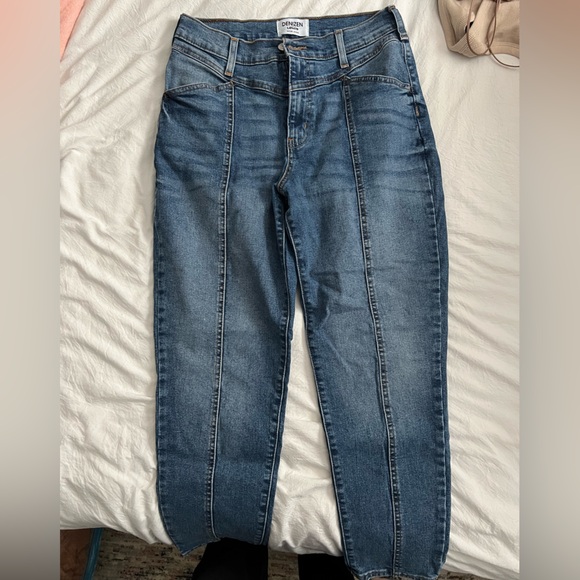 Levi's Denizen Blue Mom Jeans - Picture 1 of 4